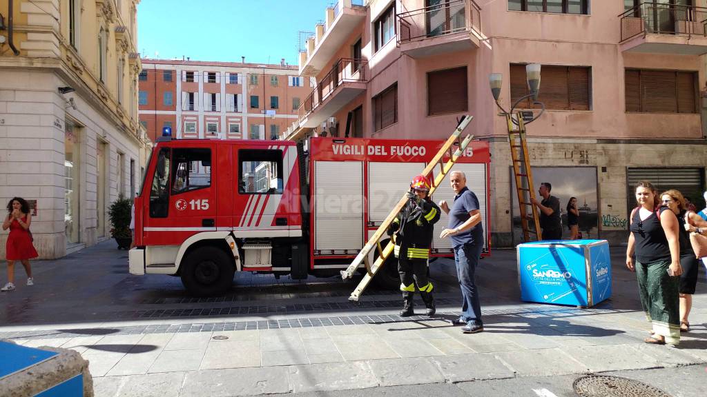 I vigili del fuoco in azione