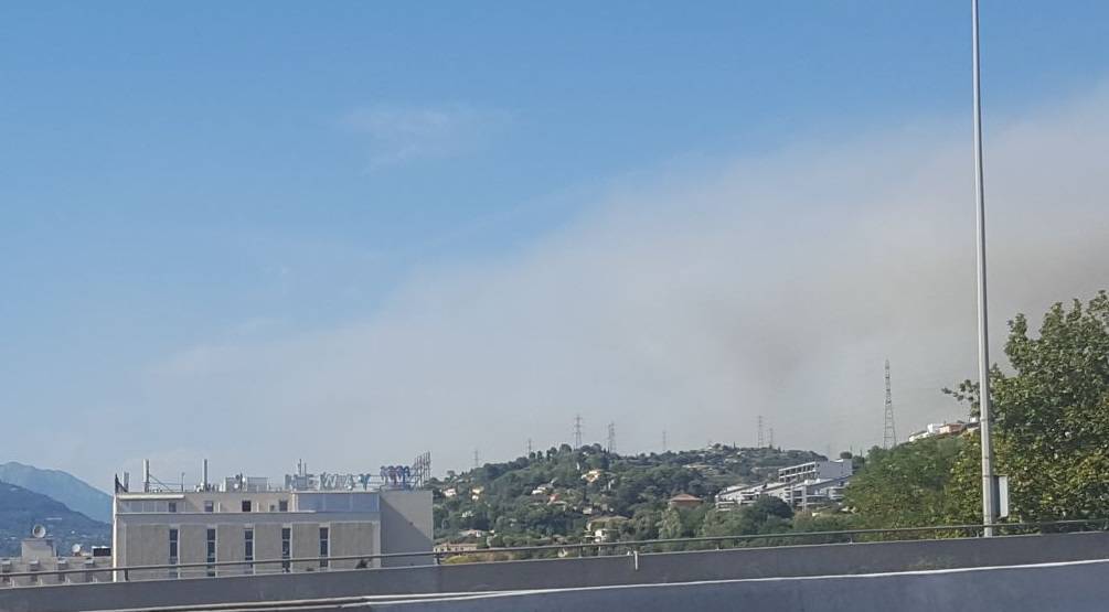 incendio nizza