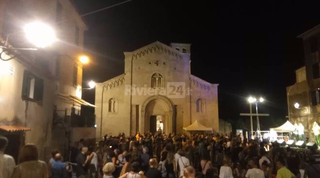 Grande successo per la “Festa a San Michele” a Ventimiglia, la Kocani Orkestar anima il centro storico