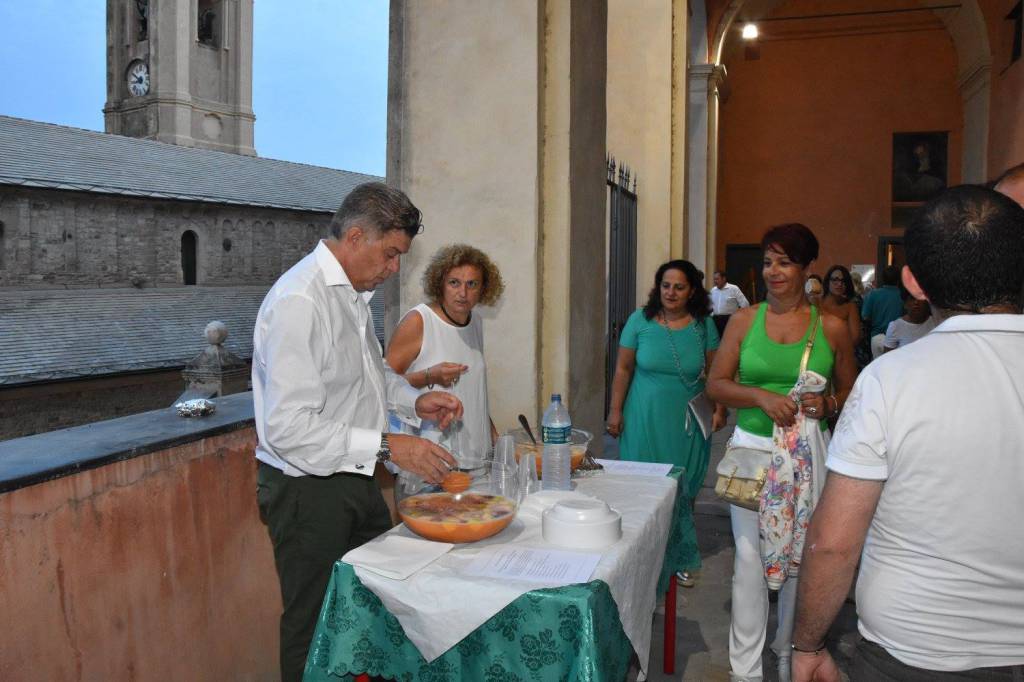 Serata croce verde intemelia