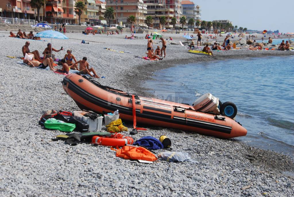 Ventimiglia tragedia in mare, 50enne perde la vita
