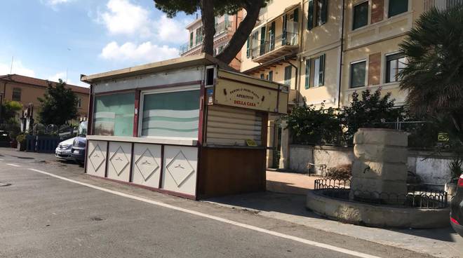 Sanremo, chiude il mitico “Mini Bar di Antonio”: luogo di ritrovo per generazioni di giovani