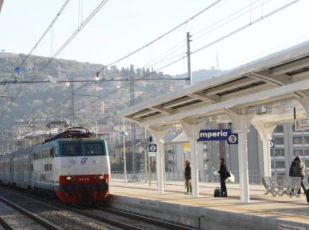 stazione imperia