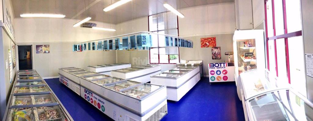 Riviera24-Botti Catering è anche al dettaglio, lo shop per tutti nel centro surgelati riferimento della provincia