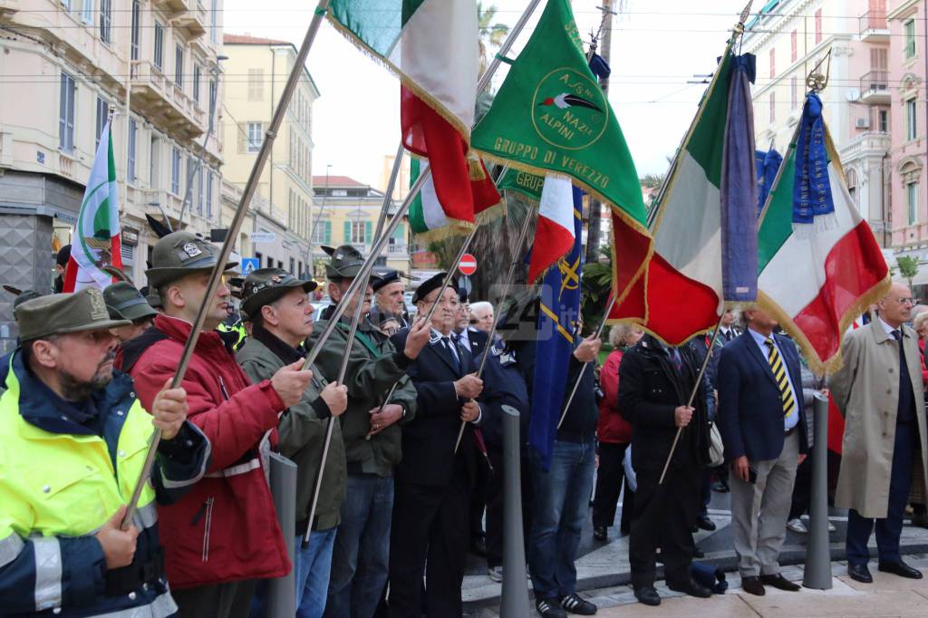 Riviera24-Giornata dell'Unità nazionale e festa delle forze armate, l'omaggio della città di Sanremo