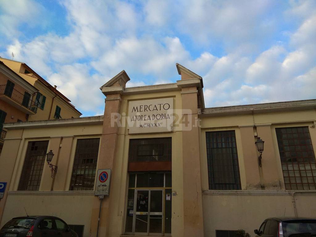 riviera24 - Mercato coperto Oneglia