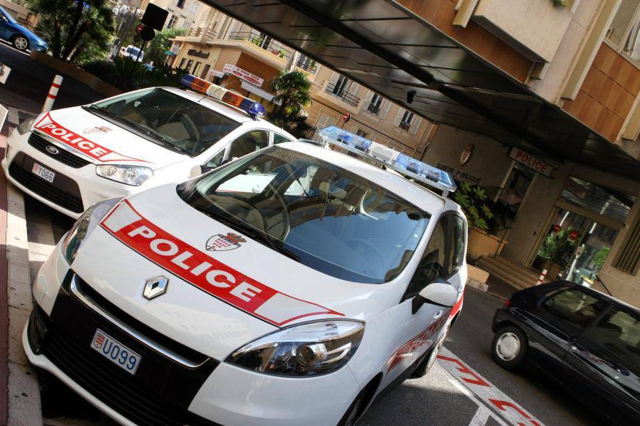 riviera24 - Polizia Monaco police 