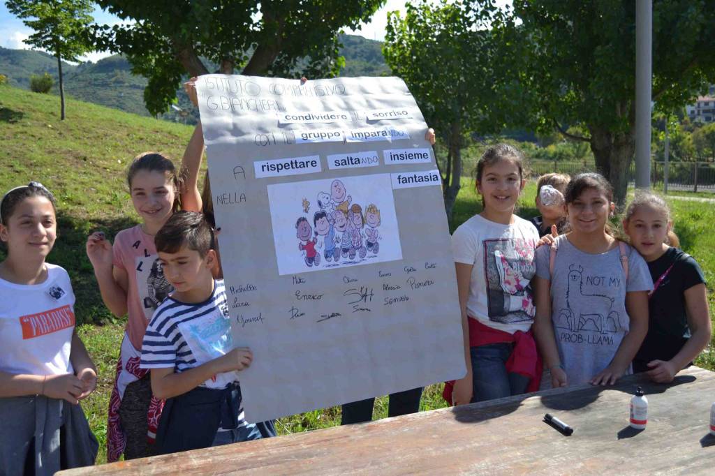 Camporosso, 150 studenti alla passeggiata della legalità “Il piacere di giocare sano” promossa dalla Polizia di Stato 