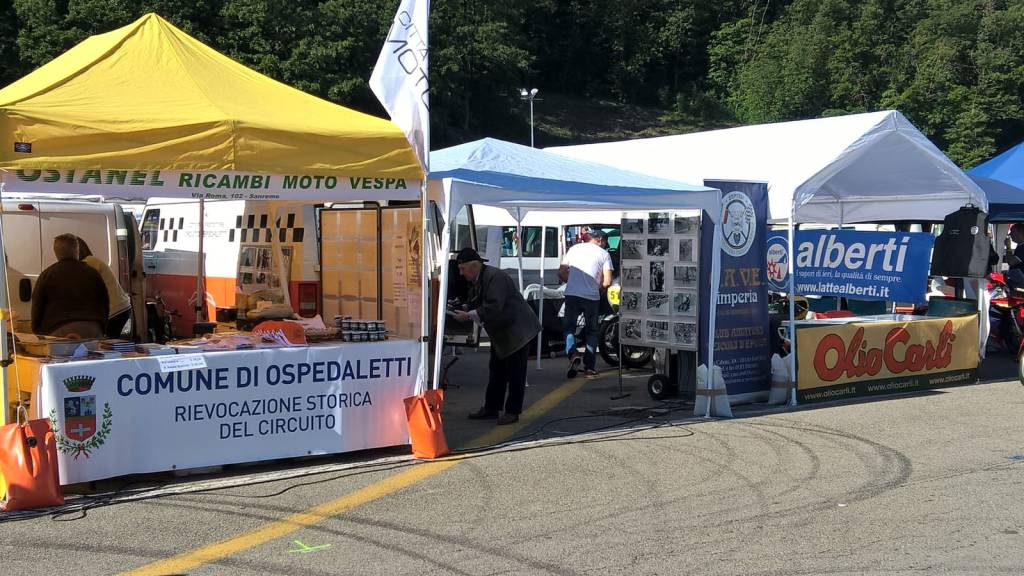 articolo da pubblicare con questo titolo: \" C.A.V.E e Circuito di Ospedaletti all\' ASIMOTOSHOW di Varano\"