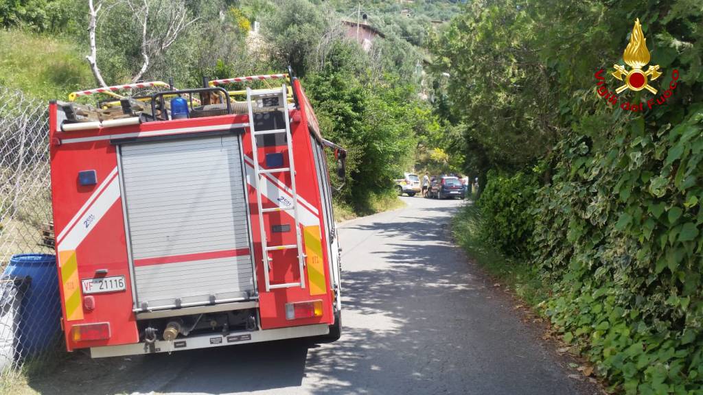 riviera24 - Dolceacqua auto si cappotta