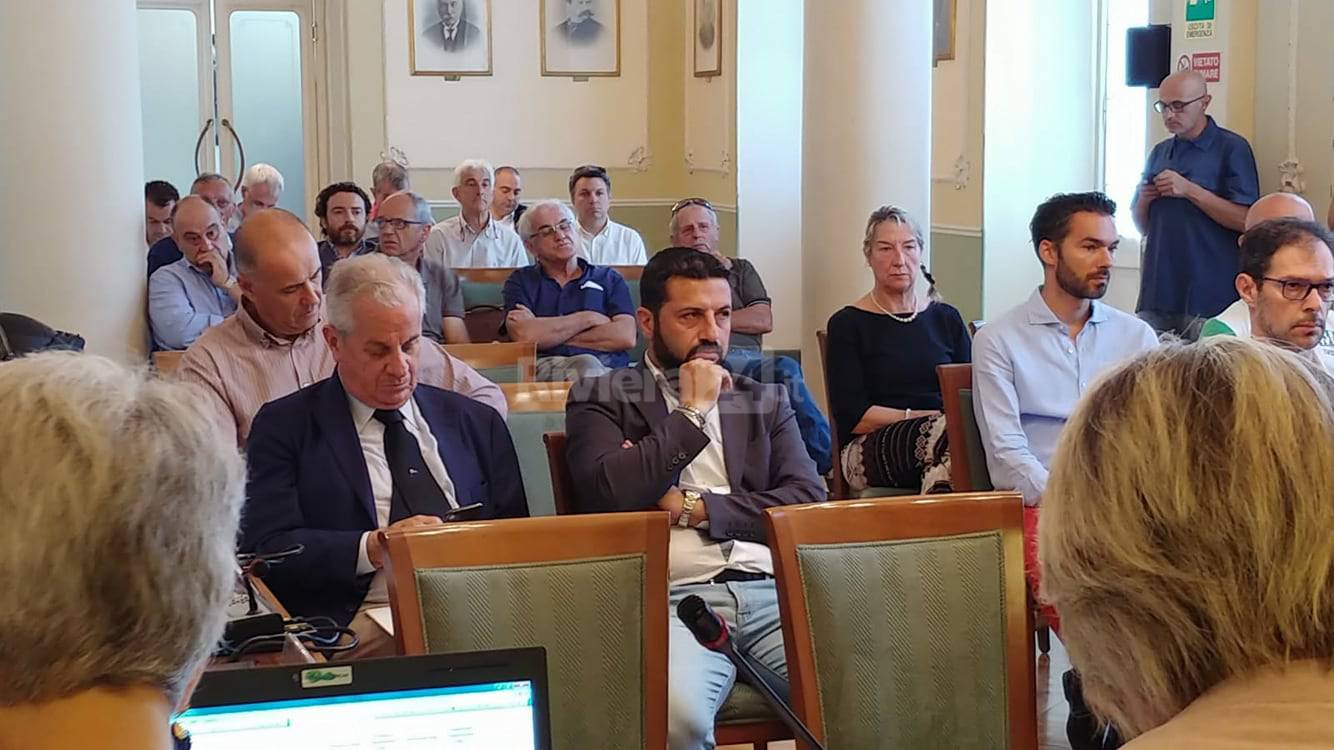 riviera24 - Imperia, conferenza dei sindaci 30-06-2018