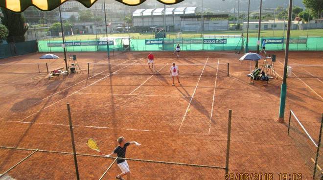 Ventimiglia, battute finali per l’ottava edizione del Torneo di doppio giallo “Memorial Angelo Maccario”