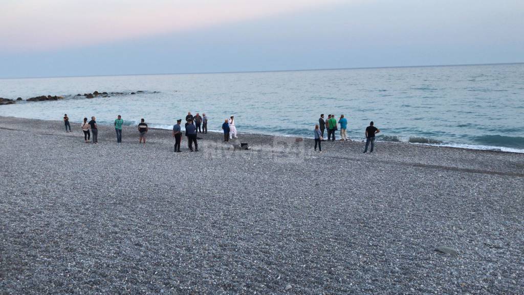 riviera24-Ventimiglia, migrante morto rivenuto in riva al mare