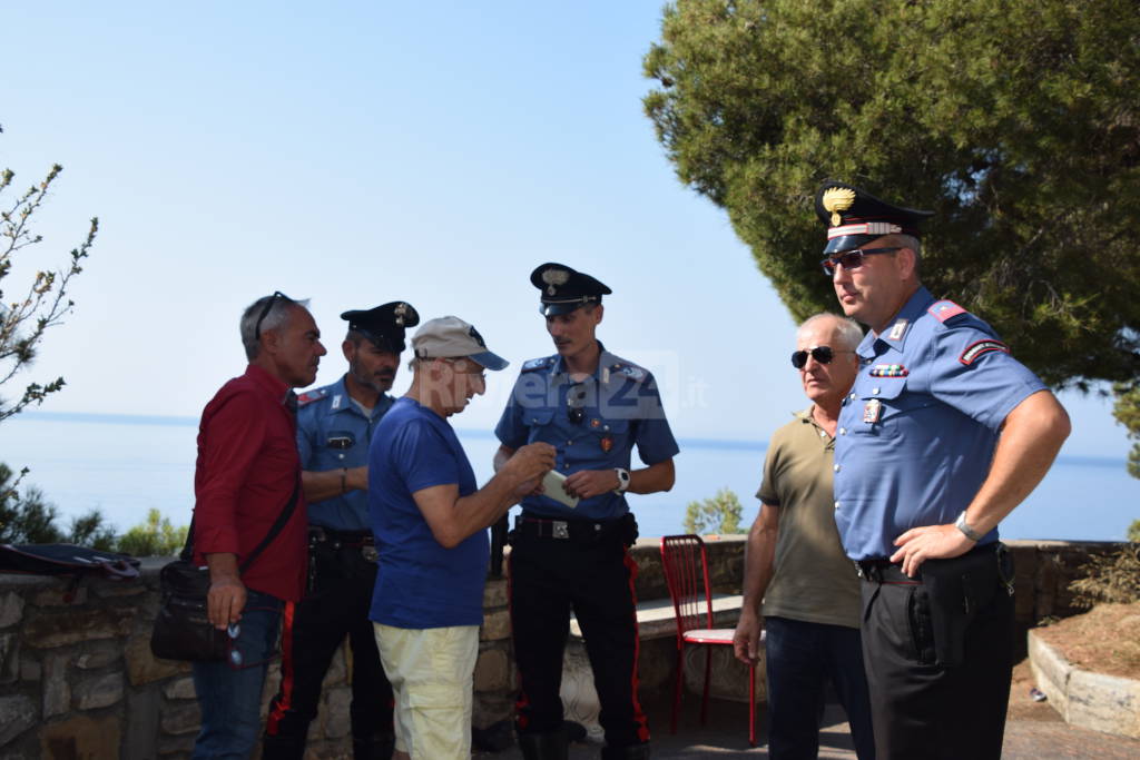 Precipitano da una scogliera, due feriti gravi ad Ospedaletti