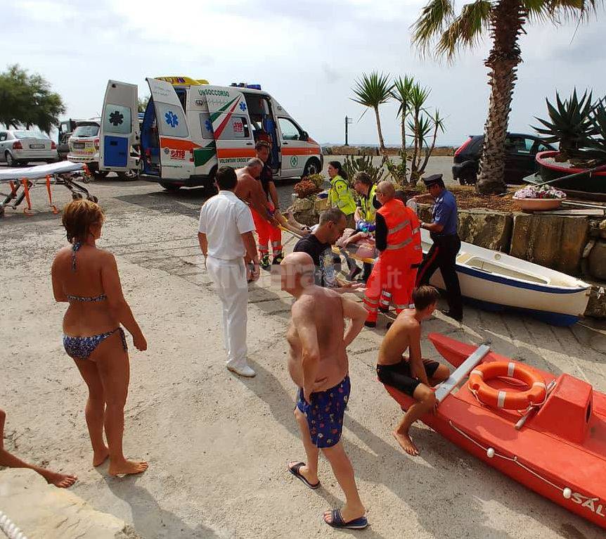 Riva Ligure, si sente male in acqua. Anziano turista tedesco in gravi condizioni
