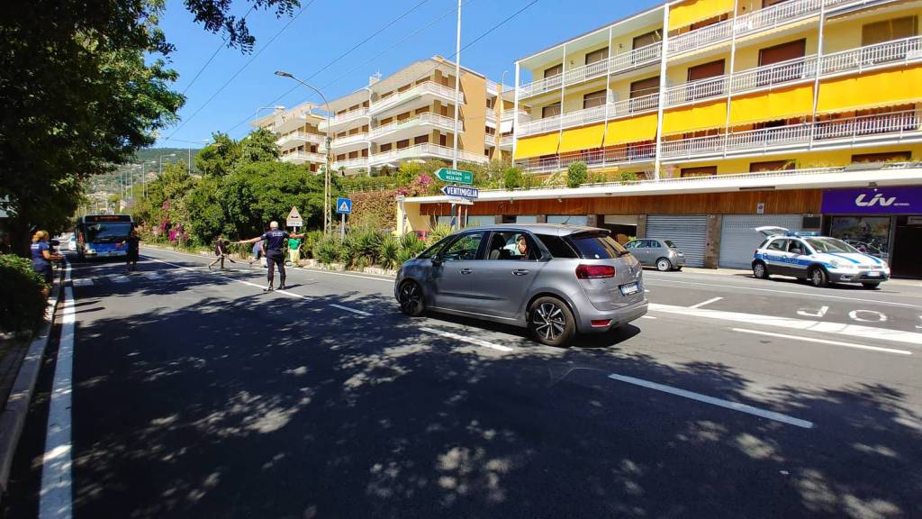 riviera24 - incidente ospedaletti