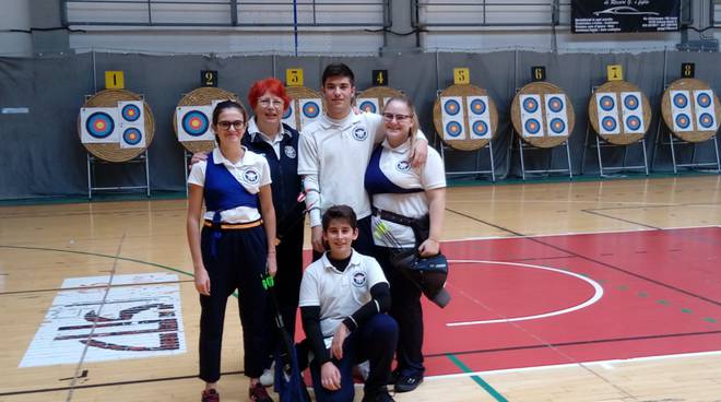 Pioggia di medaglie per l’Archery Club Ventimiglia a Genova