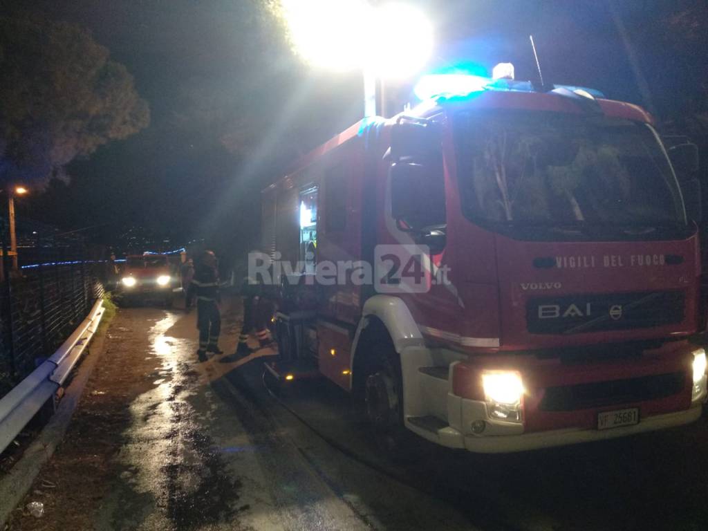 incendio auto ventimiglia