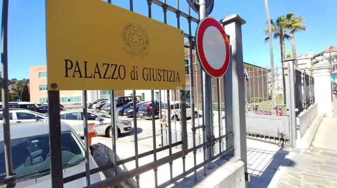 Sanremo, condanna definitiva: si è consegnato in carcere Marco Del Gratta
