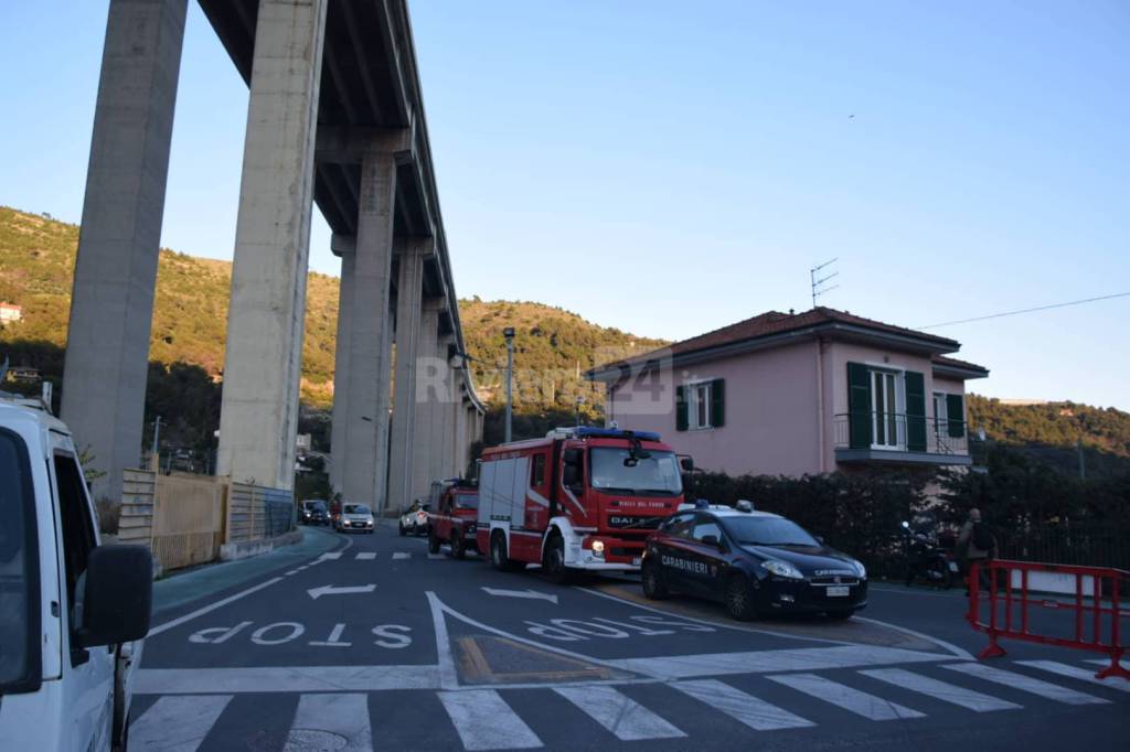 riviera24-Camporosso, cadono calcinacci dal viadotto dell'Autofiori