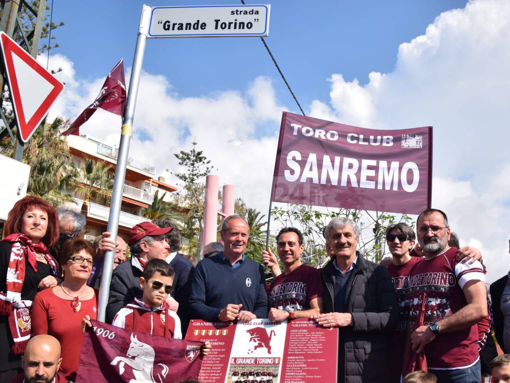 Strada grande torino