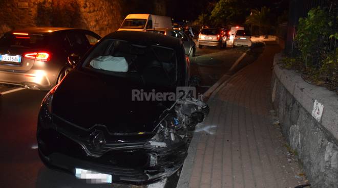 Ventimiglia, grave incidente in corso Toscanini. Quattro feriti