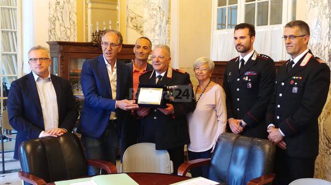 Sanremo, il luogotenente Piras va in pensione: il riconoscimento del Comune