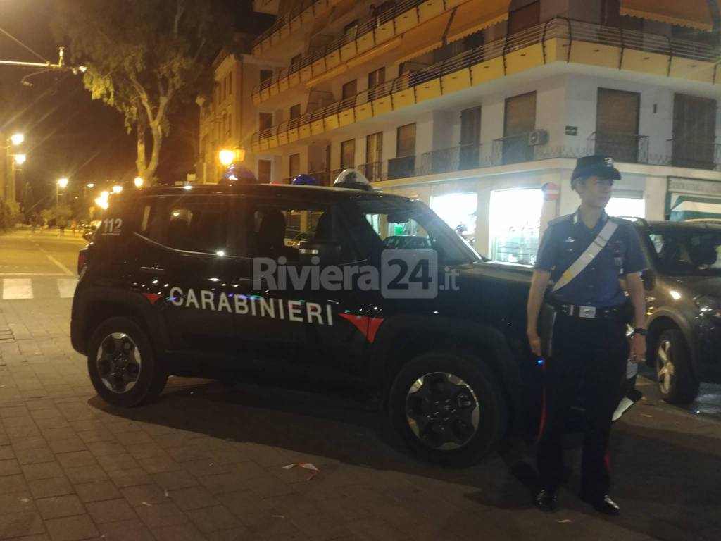 riviera24 - Controllo dei carabinieri a Sanremo