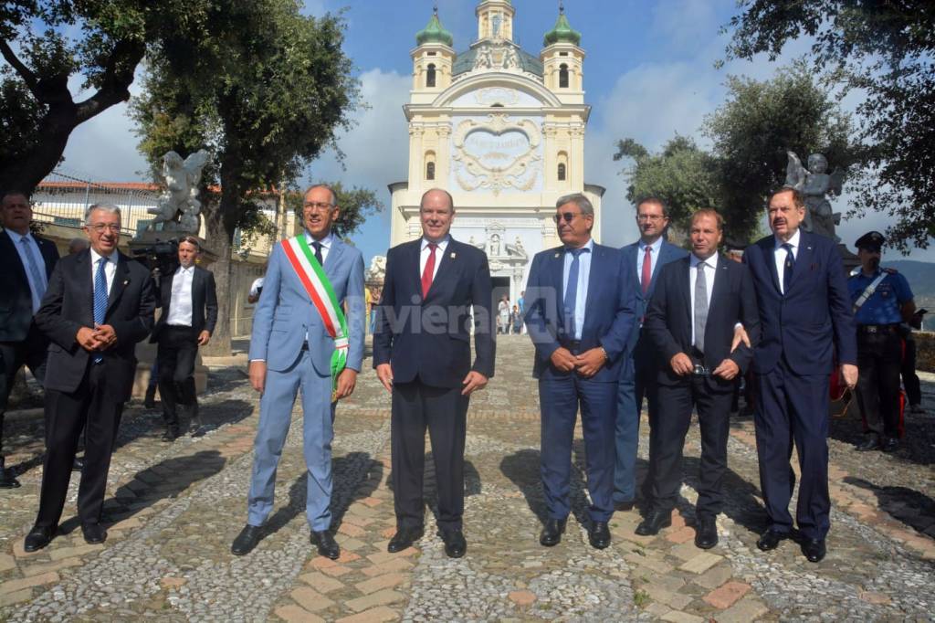 Dolceacqua, Sanremo e Ventimiglia unite nel nome dei Grimaldi, incarico dal principe di riunire i Comuni italiani