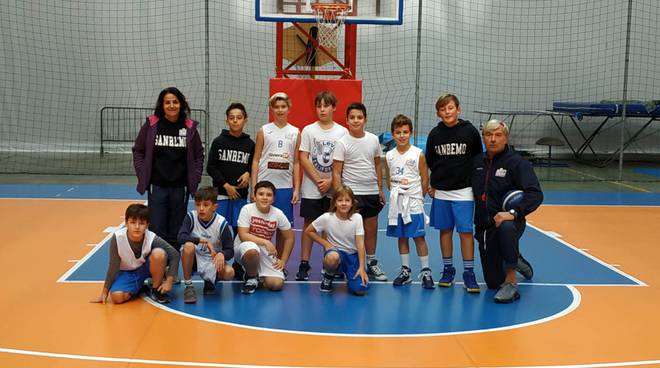I bambini della Sea Basket Sanremo incontrano i coetanei dello SC Ventimiglia