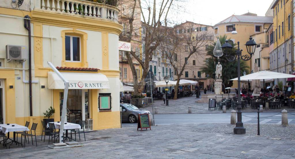 Loré Restaurant apre in piazza Muccioli