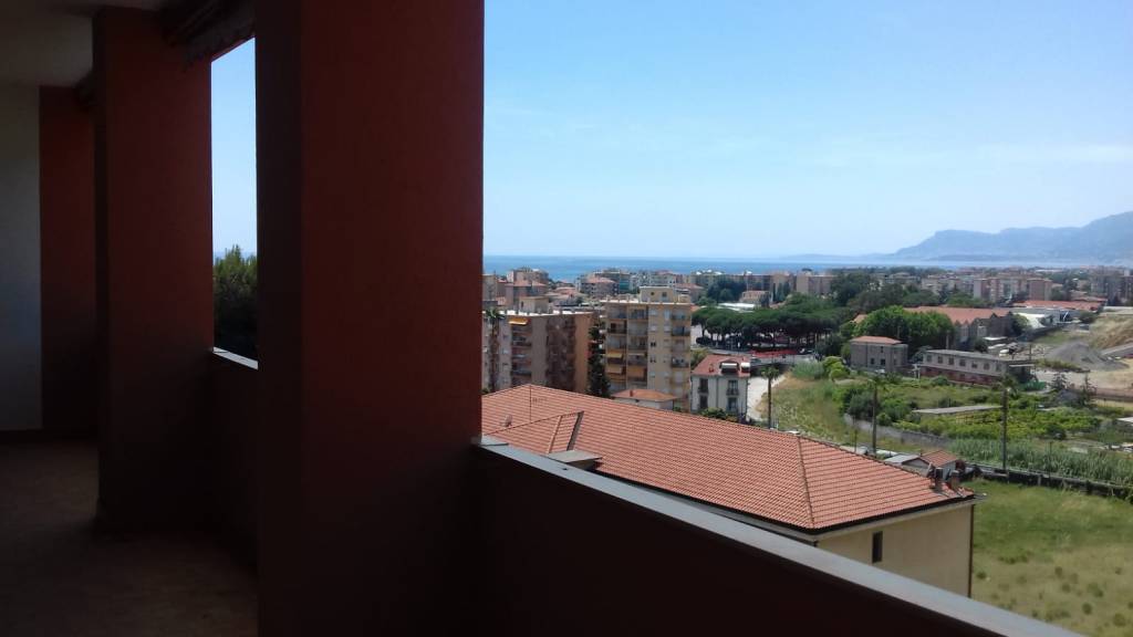 Riviera24- appartamento Vallecrosia