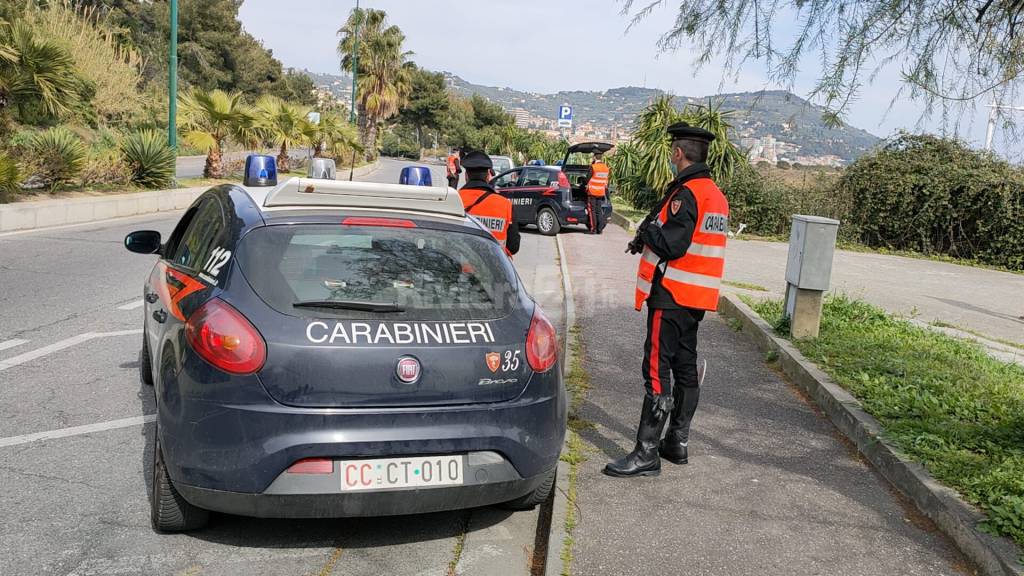 Carabinieri controlli