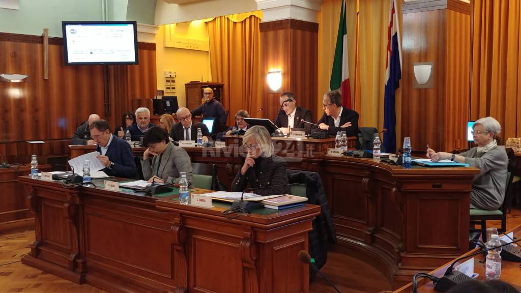Consiglio comunale Sanremo maggioranza e opposizione