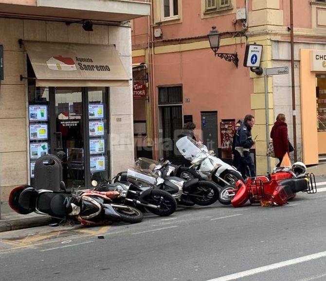 riviera24 - scooter caduti incidente