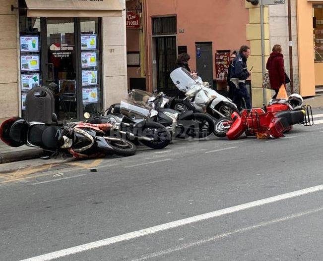 riviera24 - scooter caduti incidente