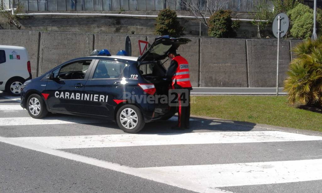 Pattuglione carabinieri Sanremo 