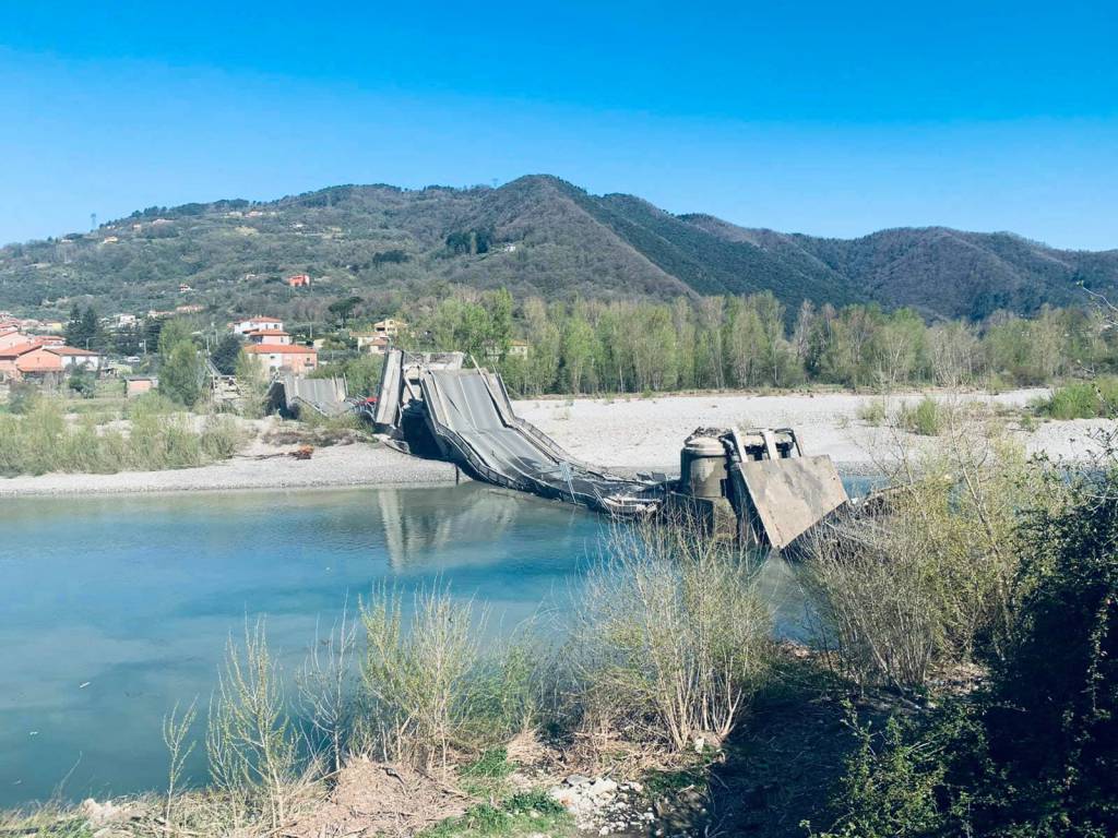 ponte crollato spezia