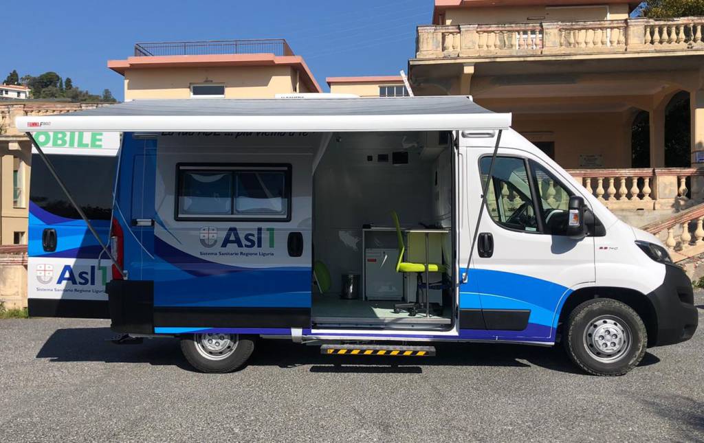 riviera24 - Ambulatorio mobile dell'Asl1 Imperiese