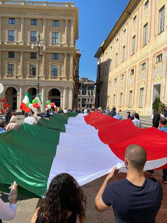 Fratelli d’Italia dalla parte dei ristoratori contro il Governo «Ristori del tutto inadeguati»