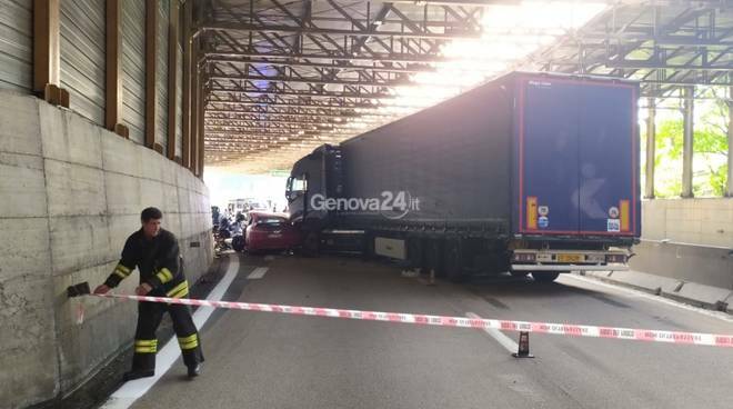 incidente mortale Genova 