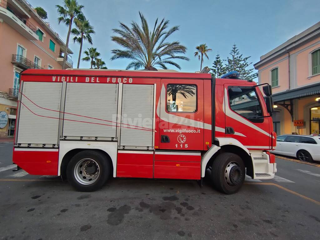 bordighera uomo travolto da treno