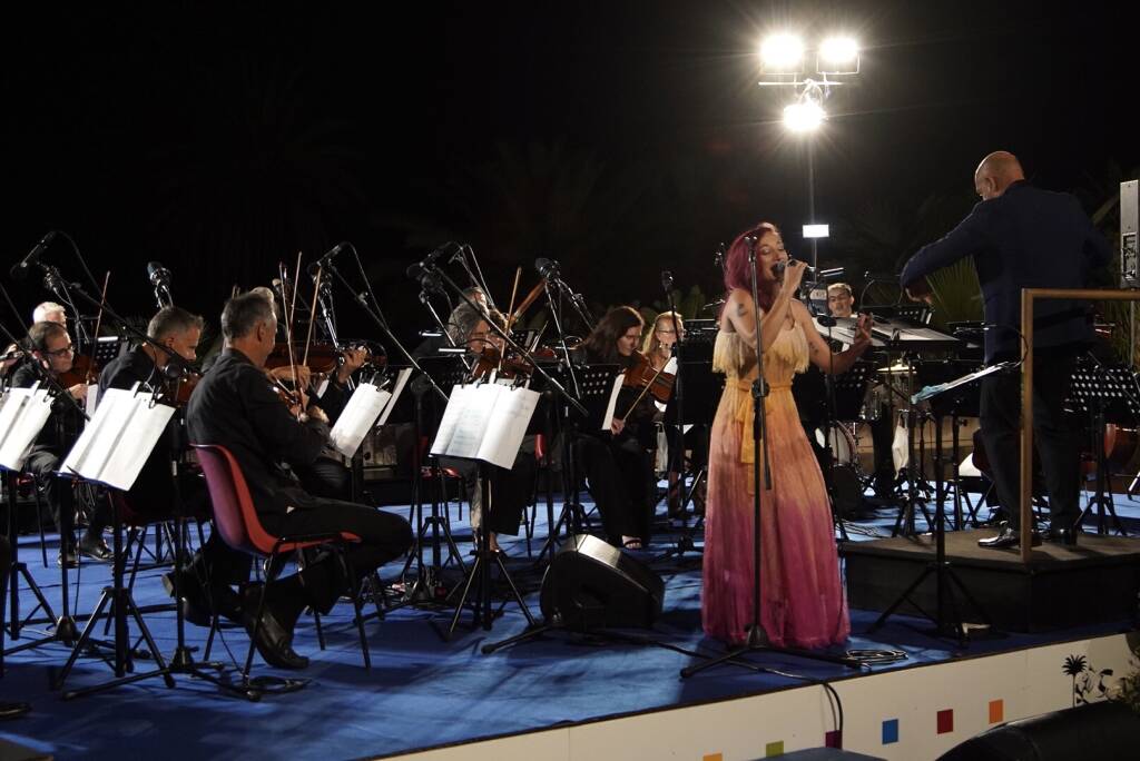 riviera24 - Clarissa Vichi e Orchestra Sinfonica di Sanremo