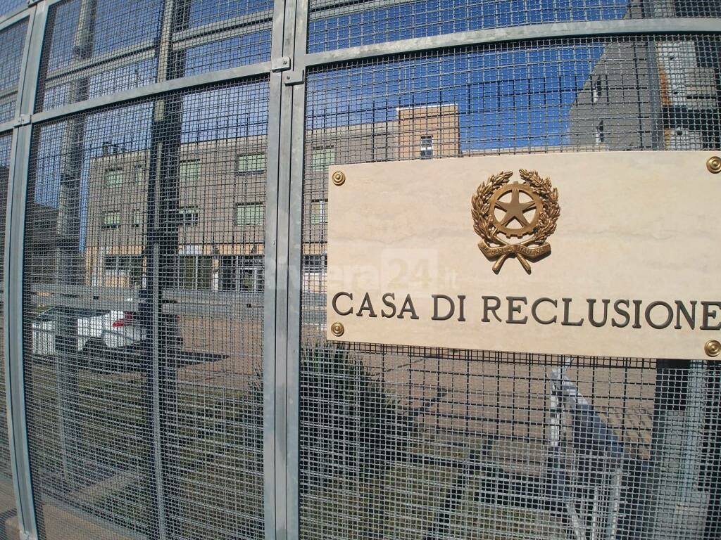 riviera24 - Delegazione del Sappe e Lega in visita al carcere di Sanremo
