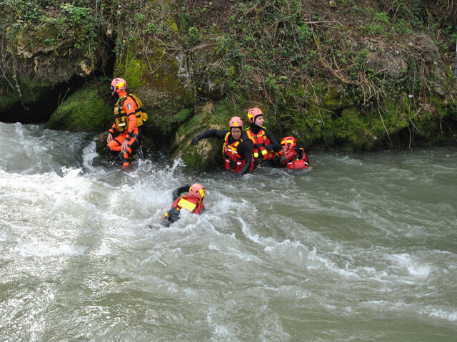 riviera24 - vigili fuoco soccorso fluviale alpino