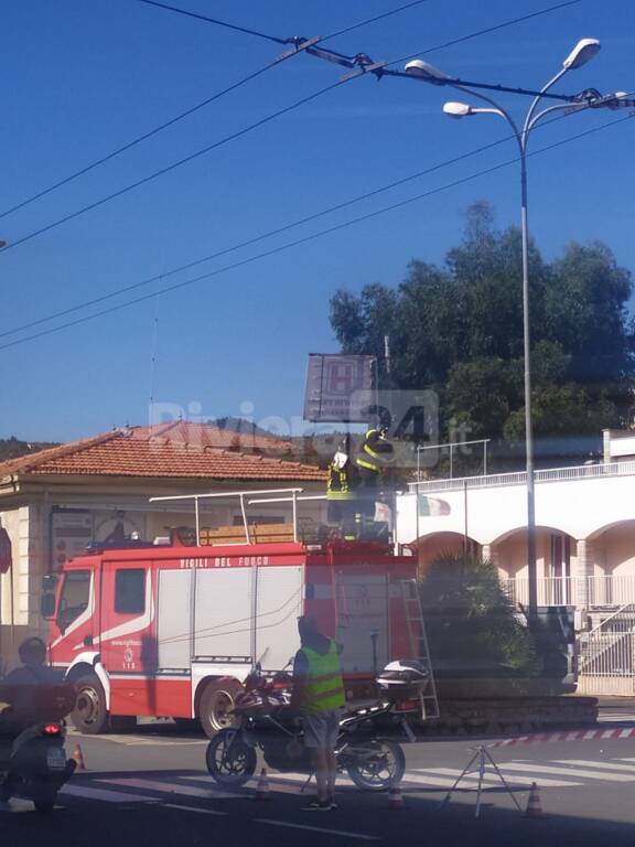 Borgomaro, fiamme in casa per una canna fumaria sporca