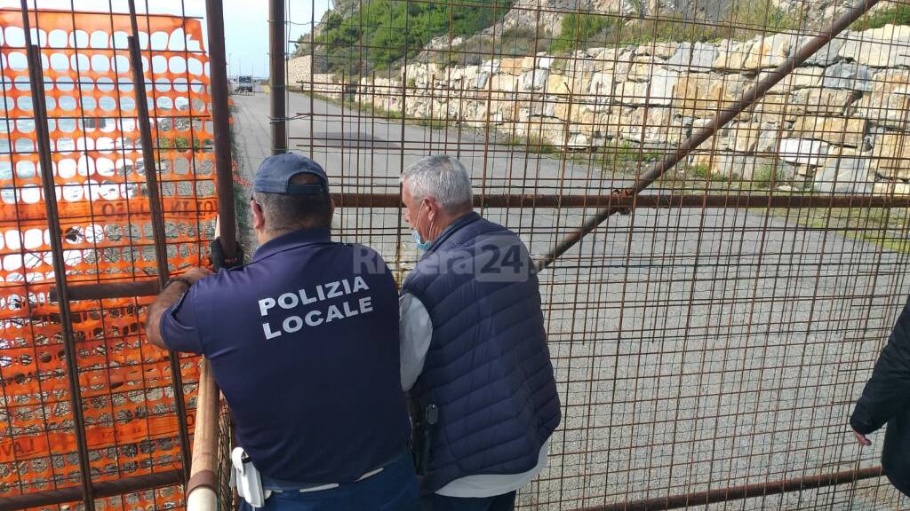 riviera24-sopralluogo incompiuta sindaco diano chiappori