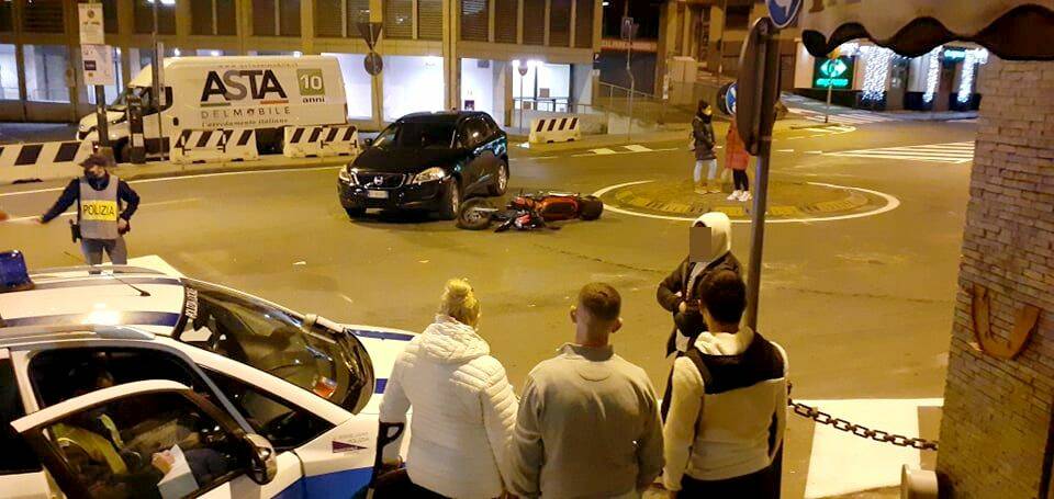 riviera24 - incidente sanremo piazza eroi