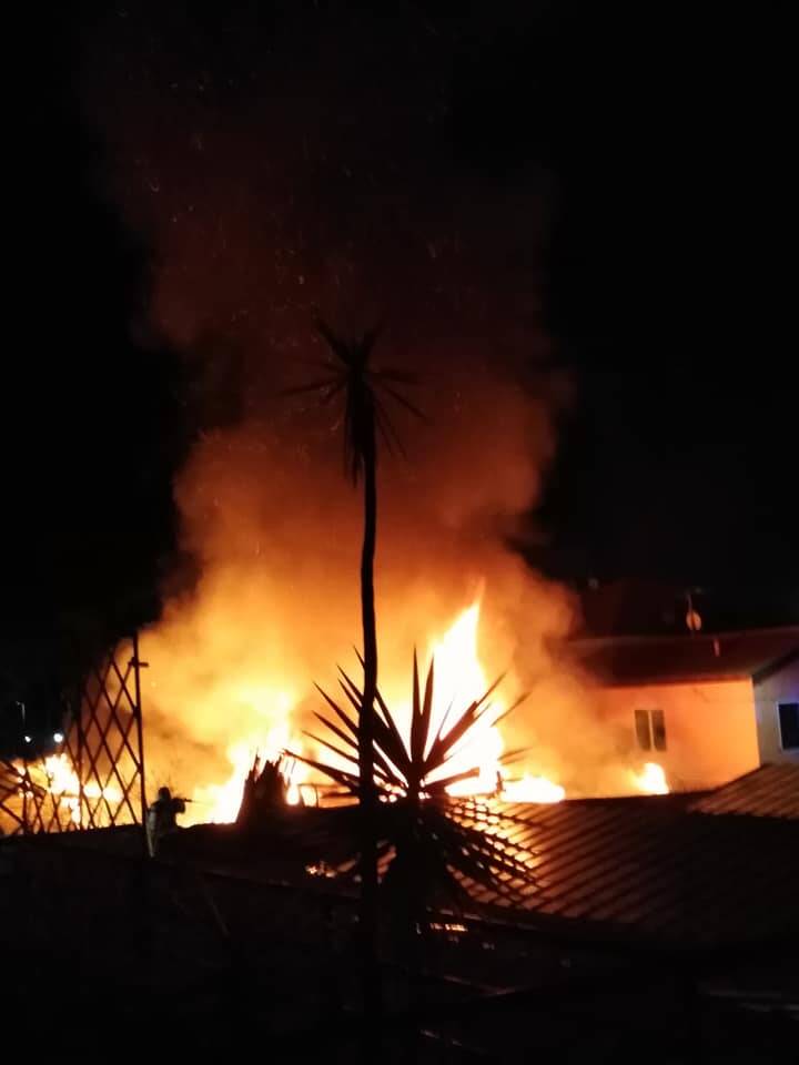 incendio serra ventimiglia