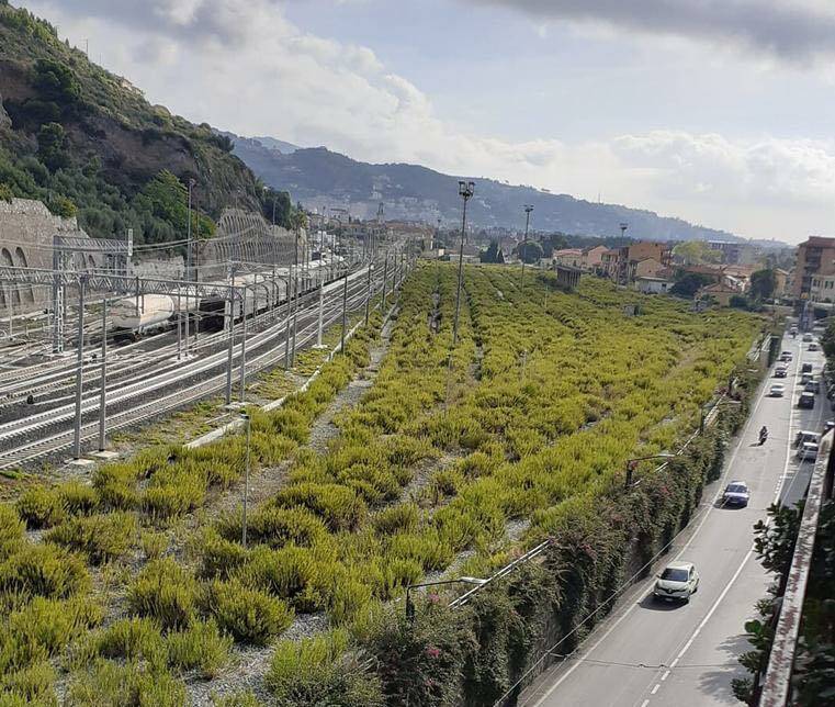 Nuovi parcheggi a Ventimiglia, la giunta Scullino pensa a navette elettriche per collegarli a centro e punti turistici